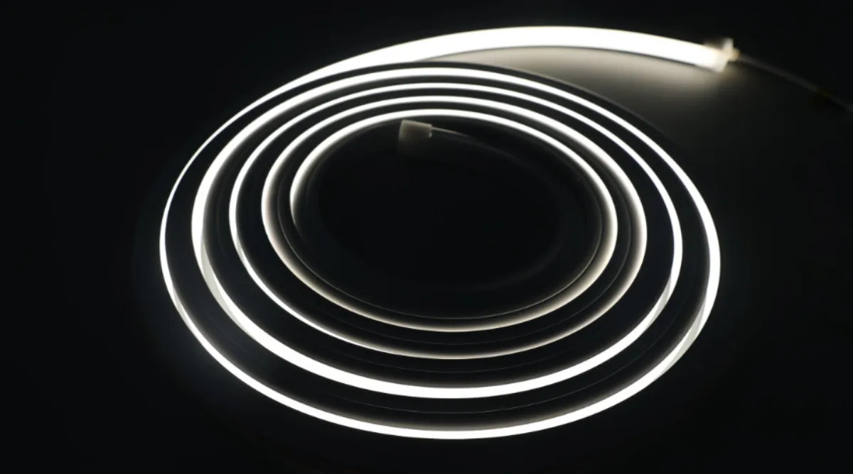 NEON FLEX TOP BEND SMD LED Neon Static White 4.3 W/ft 24V 16×16 mm IP66