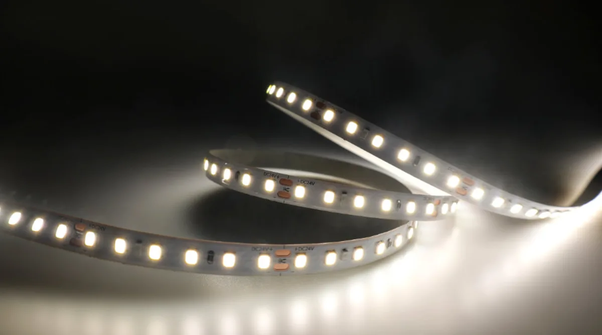 ESSENTIAL INDOOR SMD LED Strip Static White 1.7 W/ft 12V 8 mm IP20