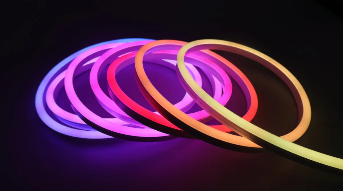NEON FLEX SIDE BEND SMD LED Neon RGB SPI 4.6 W/ft 24V 8×17 mm IP66