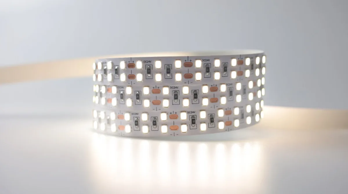 HIGH OUTPUT INDOOR COB LED Strip Static White 6.1 W/ft 24V 10 mm IP20
