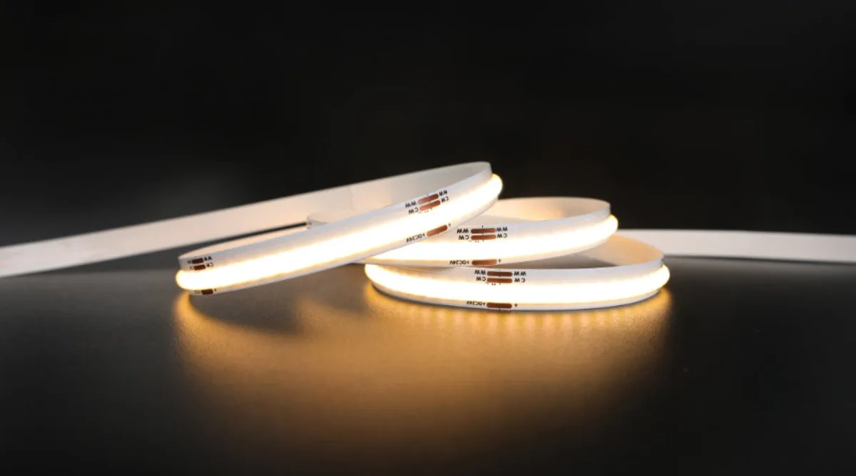 INDOOR TUNABLE WHITE COB LED Strip 2700K–6500K 2.1 W/ft 24V 8 mm IP20